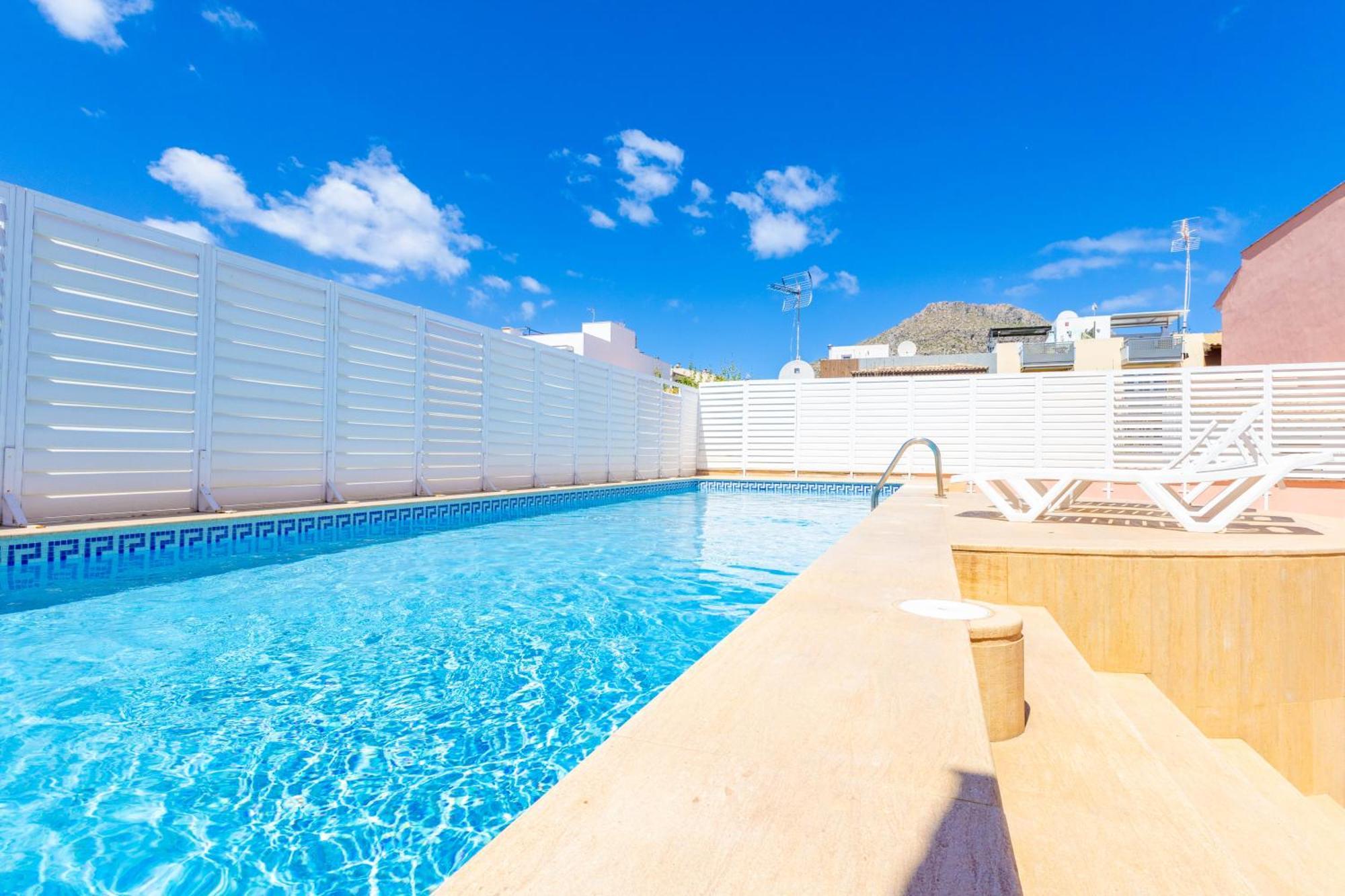 With Wifi And Pool Appartement